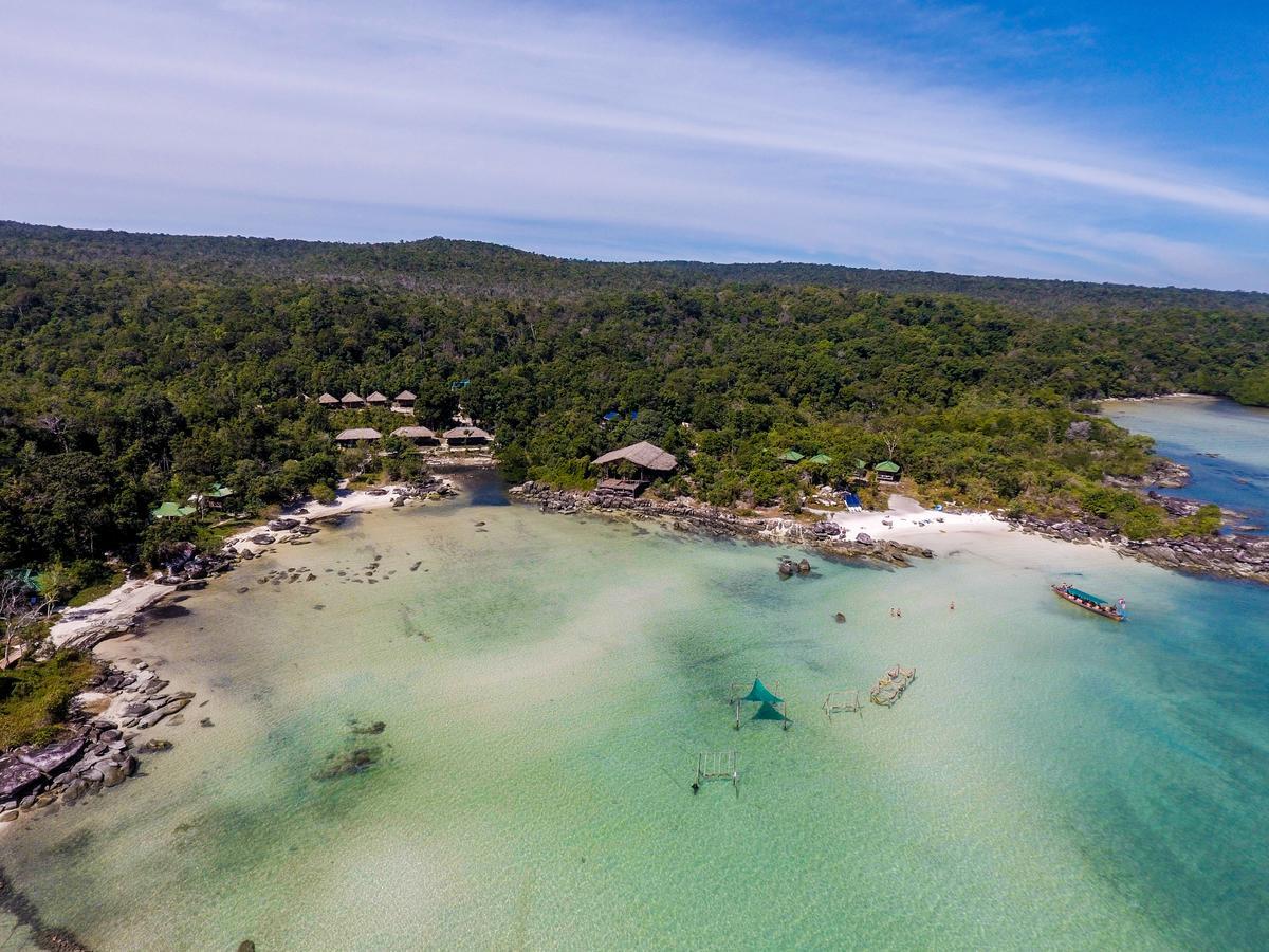 ロンサレム島 Mad Monkey Koh Rong Samloemホステル エクステリア 写真