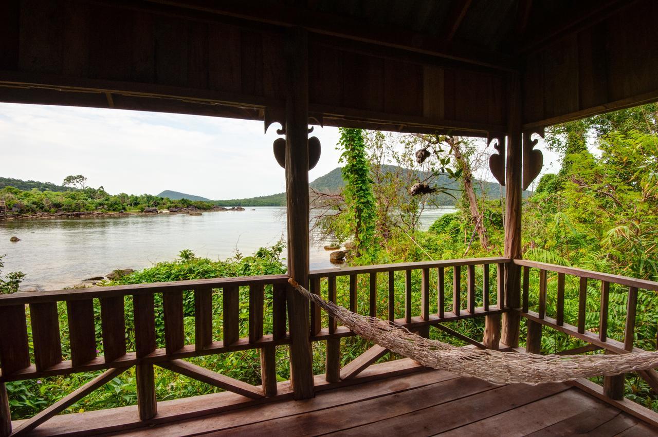 ロンサレム島 Mad Monkey Koh Rong Samloemホステル エクステリア 写真